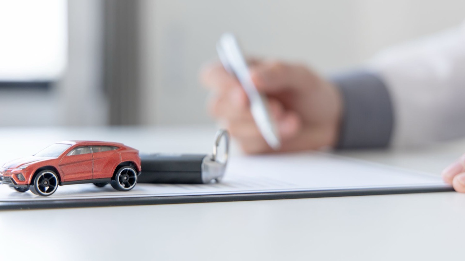 Comparativa entre renting y leasing de vehículos